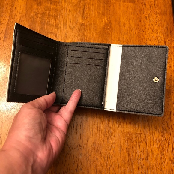 Cow Print Wallet; Card Slots; Paper Money Slot; Inside Pocket; License Slot - Picture 4 of 7